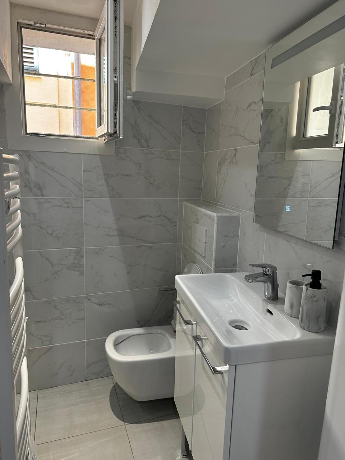 F2 Quartier Des Arts St Raphael Apartman Saint-Raphaël Kültér fotó